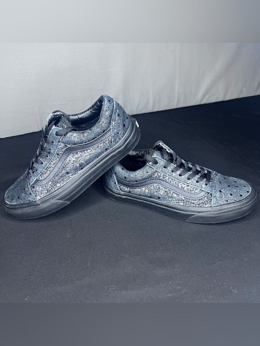 Vans black Black sparkle Low-Top Sneakers Size 5.5